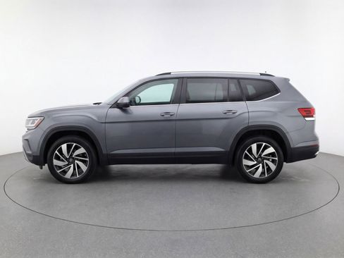 Used 2024 Volkswagen Atlas SE AWD/4WD image 5