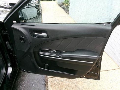 Used 2023 Dodge Charger SXT RWD image 19
