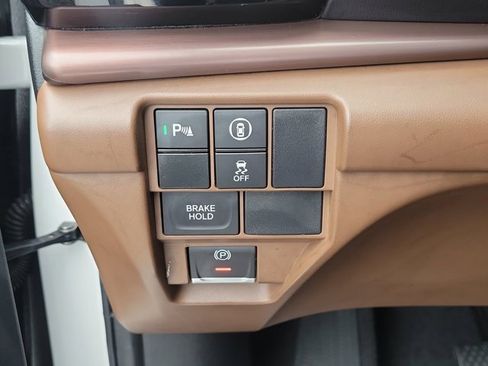 Used 2023 Acura RDX w/ Technology Package image 48