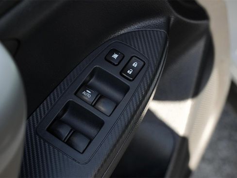 Used 2024 Mitsubishi Eclipse Cross SE image 23