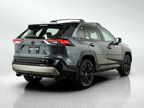 Used 2025 Toyota RAV4 XSE w/ Weather Package AWD/4WD image 5