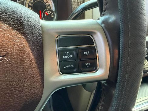 Used 2015 RAM 3500 Laramie AWD/4WD image 30