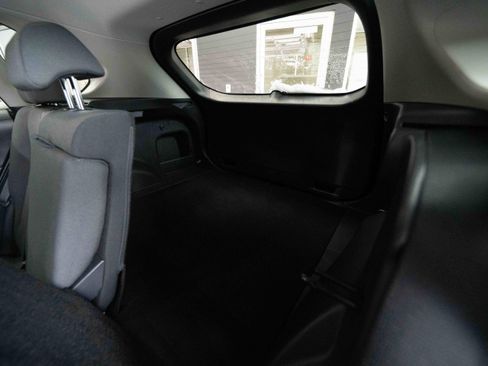 Used 2025 Toyota RAV4 XLE image 24