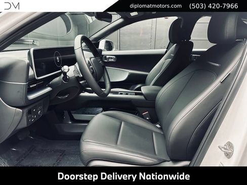 Used 2025 Hyundai Ioniq 6 SEL AWD/4WD image 18