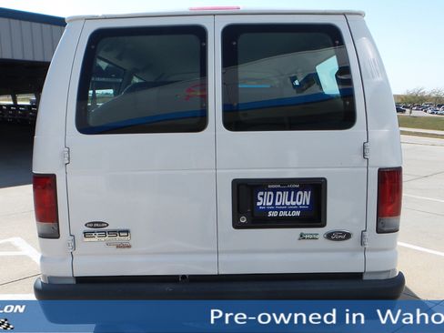 Used 2011 Ford E-350 and Econoline 350 XL image 4