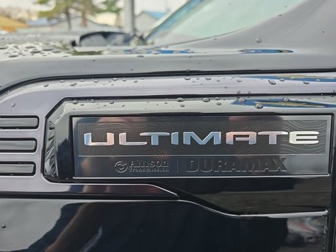 Used 2024 GMC Sierra 2500 Denali Ultimate image 10