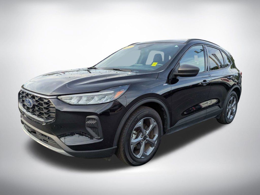 Used 2025 Ford Escape ST-Line FWD image 8