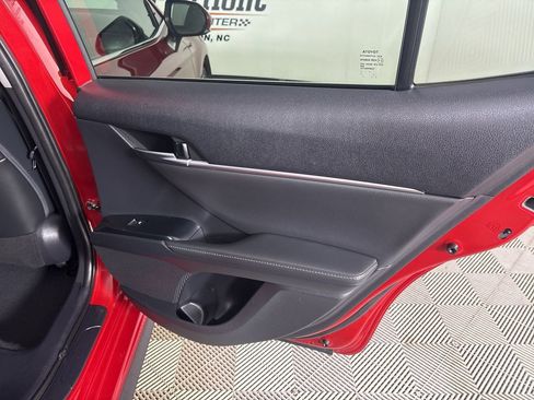 Used 2020 Toyota Camry XSE image 25