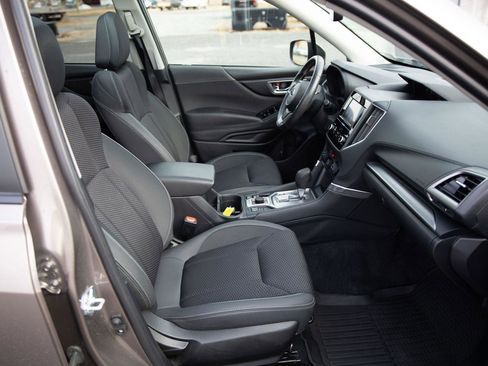 Used 2024 Subaru Forester Premium image 26