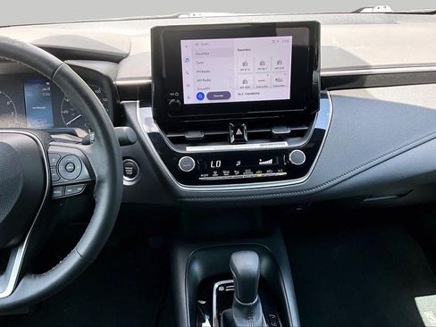 Used 2023 Toyota Corolla SE FWD image 7