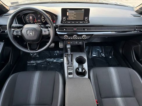 Used 2024 Honda Civic Sport image 8
