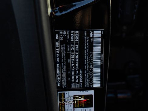 Used 2018 Mercedes-Benz GLE 43 AMG 4MATIC w/ Parking Assist Package image 53