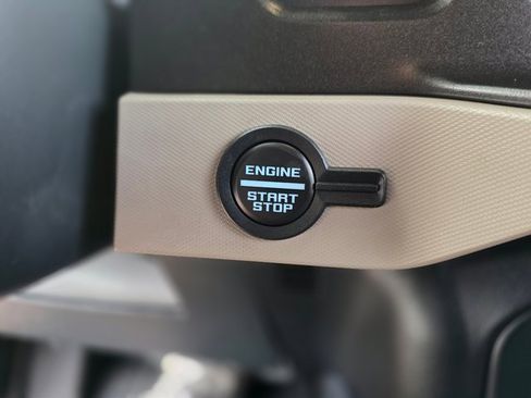 Used 2022 Ford Bronco Wildtrak image 33