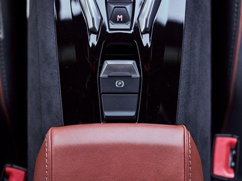 Used 2024 Lamborghini Huracan Tecnica image 64