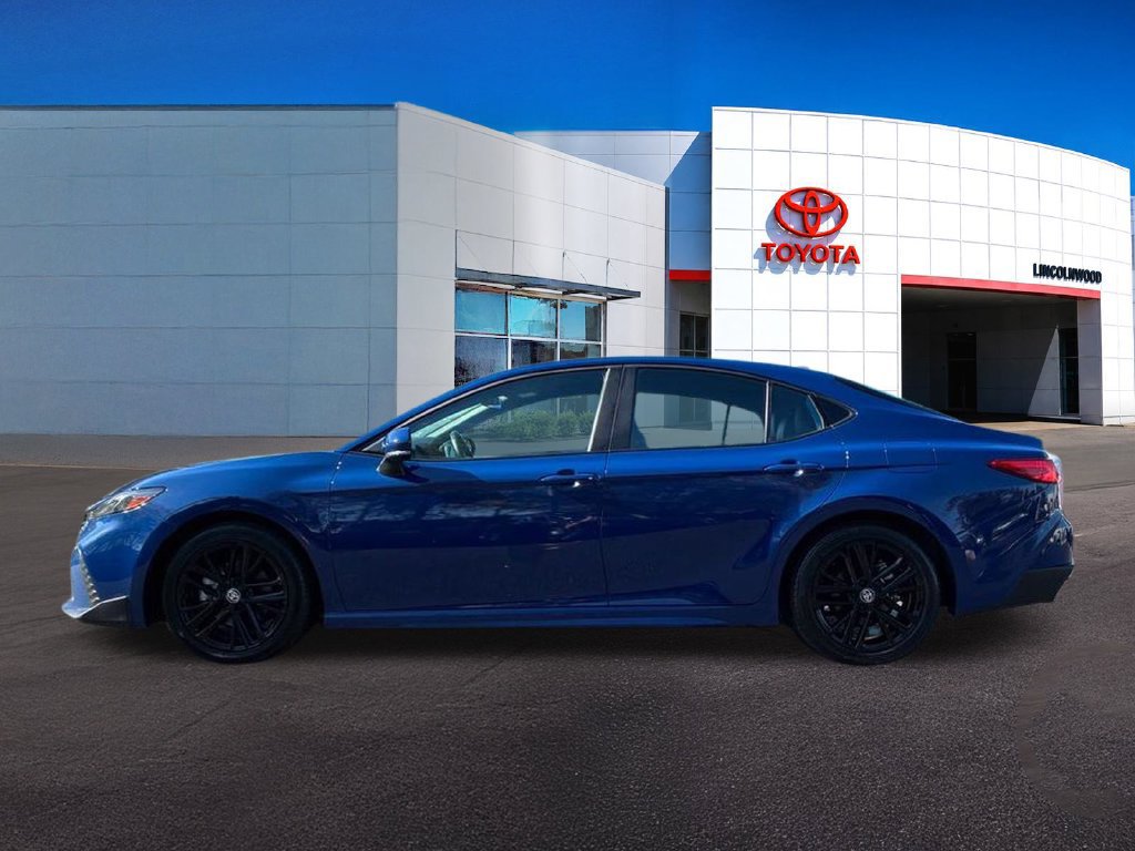 Used 2026 Toyota Camry SE FWD image 13