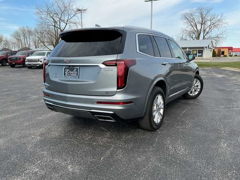 Used 2024 Cadillac XT6 Luxury w/ LPO, Floor Liner Package AWD/4WD image 4