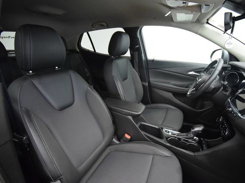 Used 2023 Buick Encore GX Select FWD image 17