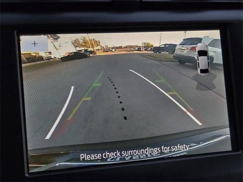 Used 2020 Ford Fusion SE w/ Equipment Group 151A image 18