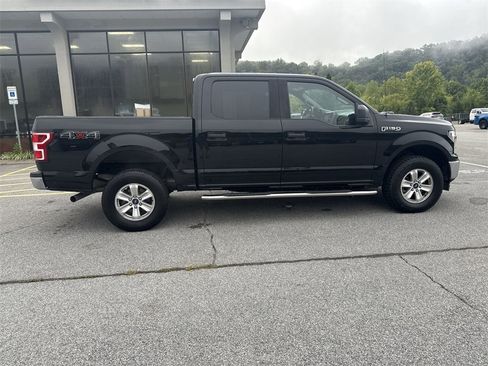 Used 2020 Ford F150 XLT image 4
