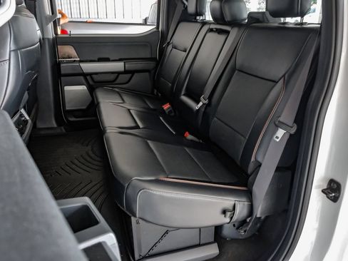 Used 2024 Ford F250 Lariat w/ Lariat Ultimate Package AWD/4WD image 37