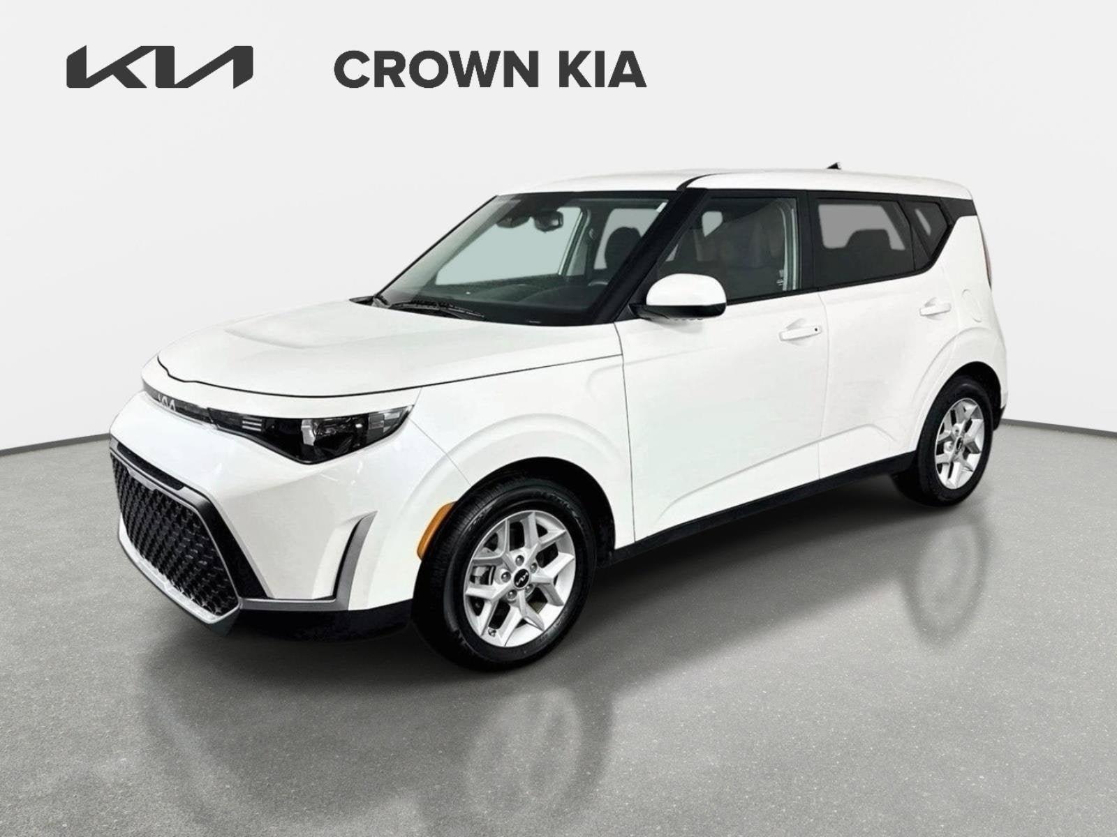 Used 2024 Kia Soul S FWD image 1