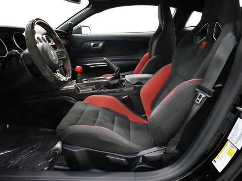 Used 2019 Ford Mustang Shelby GT350R w/ GT350R Equipment Group 920A RWD image 78