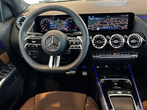 Used 2026 Mercedes-Benz GLA 250 4MATIC image 25