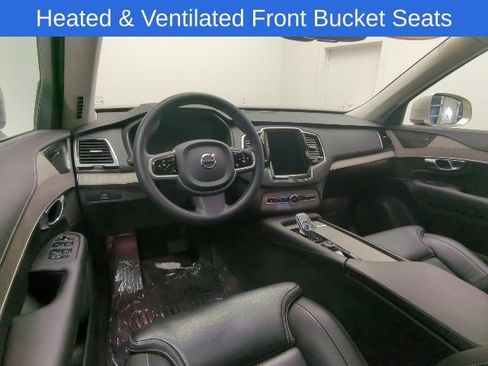 Used 2023 Volvo XC90 B6 Ultimate w/ Lounge Package image 20