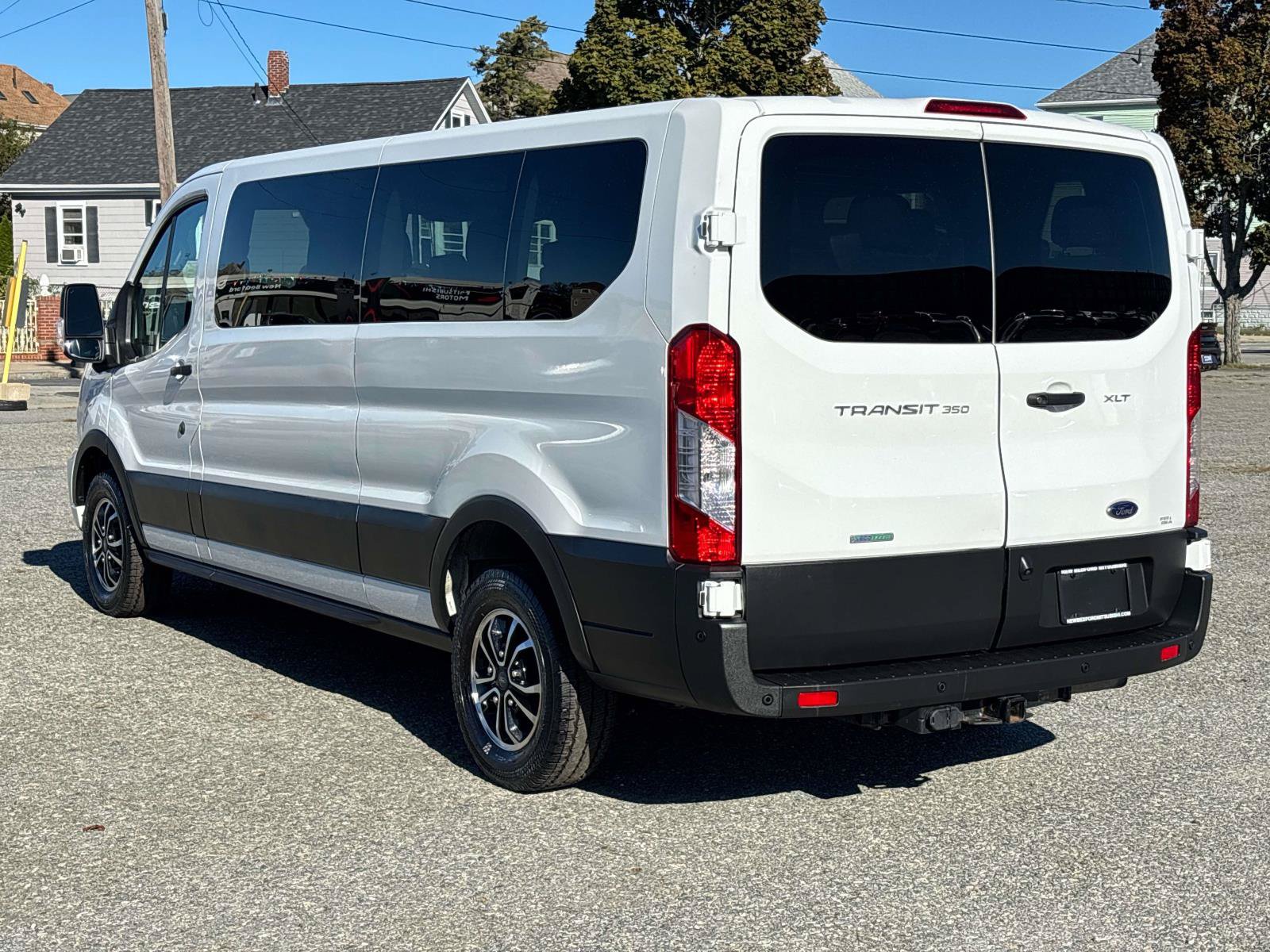 Used 2022 Ford Transit 350 XLT RWD image 7
