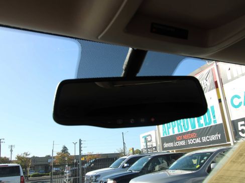 Used 2012 Chevrolet Avalanche LS w/ All-Star Edition image 24