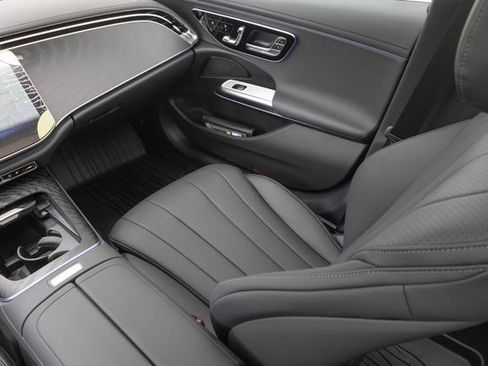 New 2026 Mercedes-Benz E 350 4MATIC Sedan image 26