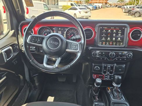 Used 2022 Jeep Wrangler Unlimited Rubicon w/ Xtreme Recon 35" Tire Package AWD/4WD image 20