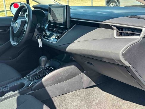 Certified 2024 Toyota Corolla LE image 20