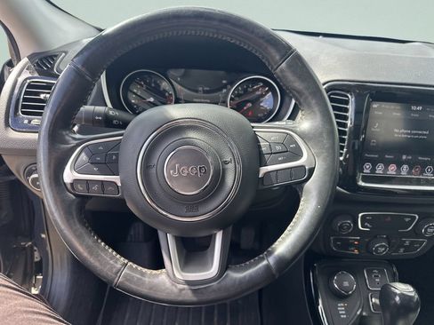 Used 2018 Jeep Compass Limited w/ Safe & Security Group AWD/4WD image 15