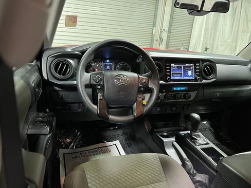Used 2023 Toyota Tacoma SR AWD/4WD image 20