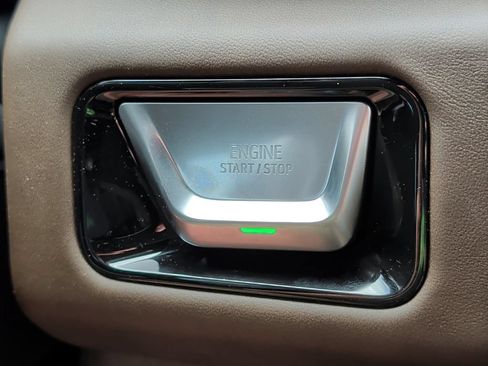 New 2026 GMC Yukon Denali Ultimate AWD/4WD image 31