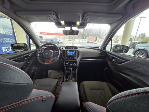 Used 2024 Subaru Forester Sport image 28