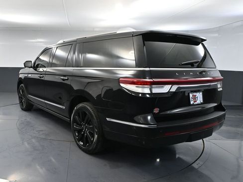Used 2024 Lincoln Navigator L Reserve w/ Equipment Group 201A image 9