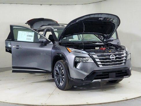 New 2026 Nissan Rogue Platinum w/ Platinum Premium Package image 9