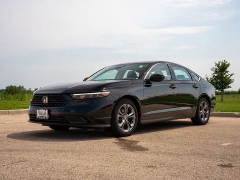 Used 2024 Honda Accord EX image 3