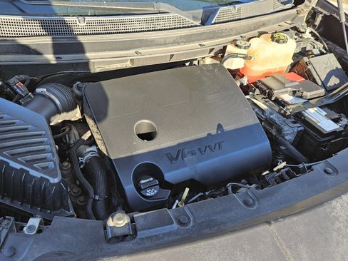 Used 2018 Chevrolet Traverse LT image 22