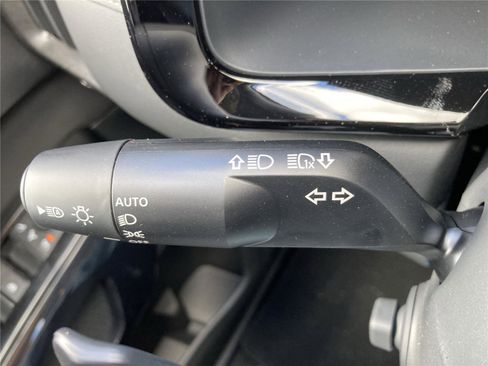 New 2026 Nissan Pathfinder Platinum image 21