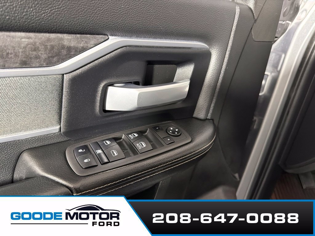 Used 2022 RAM 2500 Big Horn w/ Level C Equiment Group AWD/4WD image 10