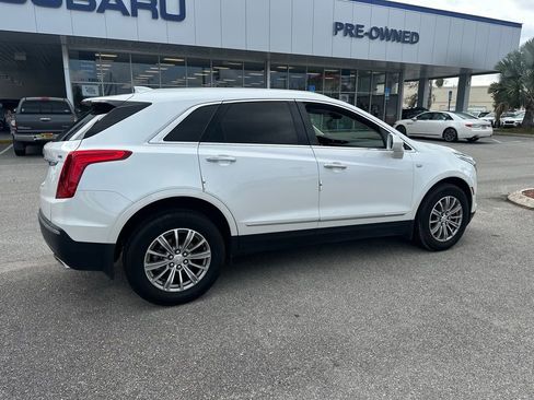 Used 2019 Cadillac XT5 Luxury image 3