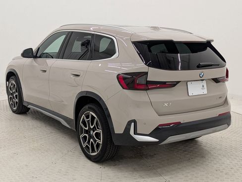 Used 2026 BMW X1 xDrive28i AWD/4WD image 3