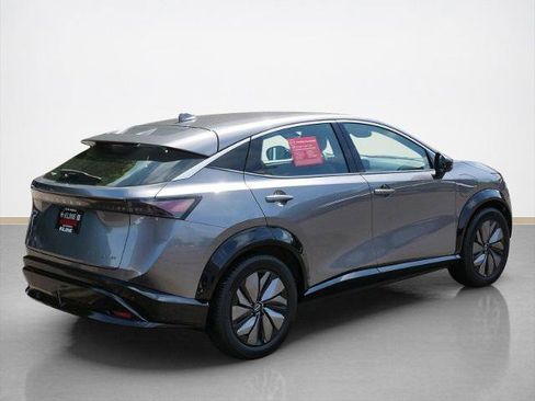 Certified 2023 Nissan Ariya FWD image 3