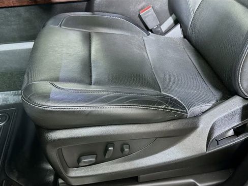 Used 2018 GMC Yukon SLT w/ Open Road Package image 20