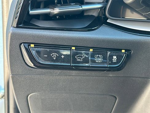 New 2025 Kia Niro SX image 21