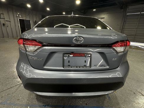 Used 2020 Toyota Corolla LE image 4