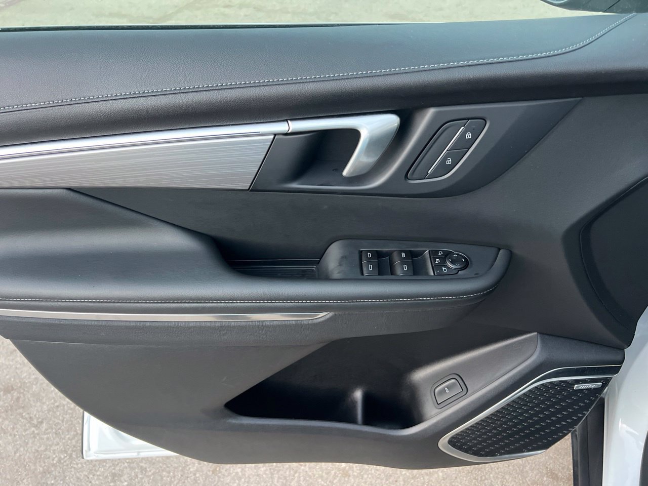 Used 2026 Buick Enclave Preferred FWD image 11